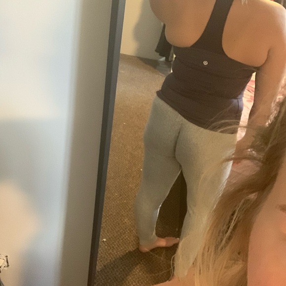 Lululemon Tank - Picture 6 of 6